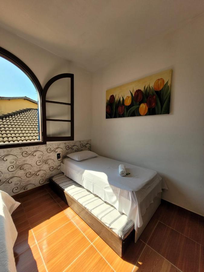 Casa Da Edna Bed and Breakfast Γκουαρούχα Εξωτερικό φωτογραφία